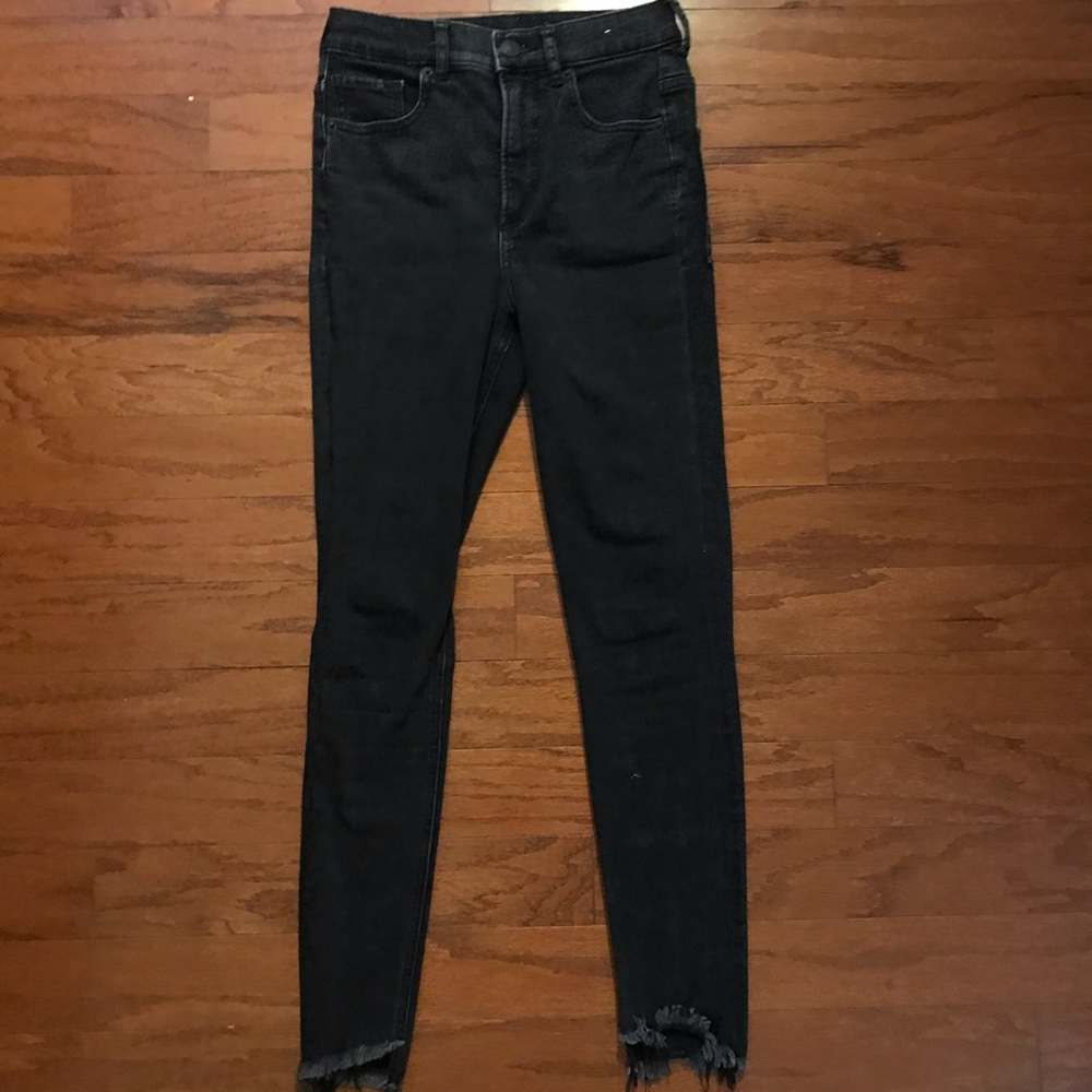 Super high waisted jeans